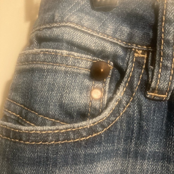 Fox Distressed Denim Boyfriend Jeans - Picture 6 of 11